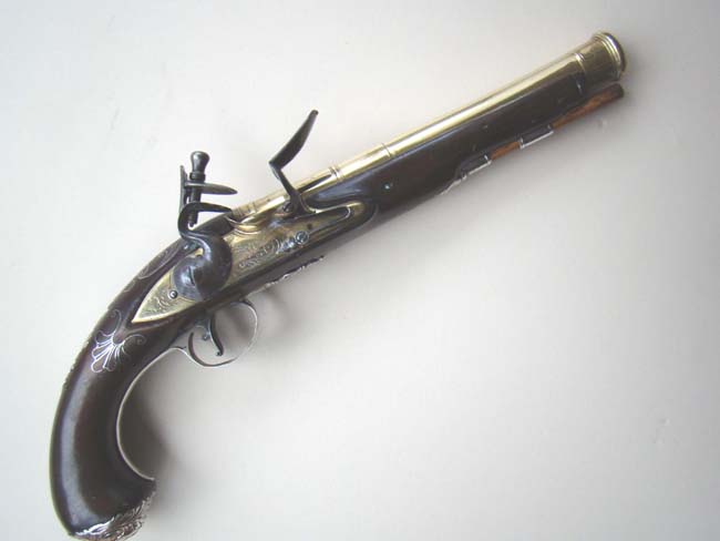 A rare pair of English  Naval Officers' flintlock pistols with brass cannon blunderbuss barrels and silver mounts by William Grice of Birmingham circa 1770 — image 10